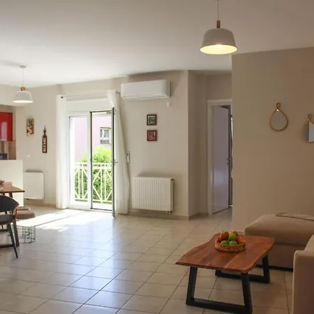 Lucia * 아르고스톨리온