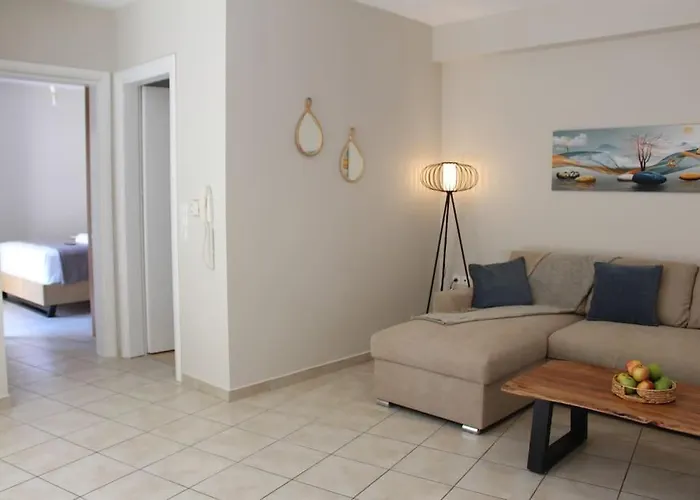 Lucia * Argostoli (Kefalonia)